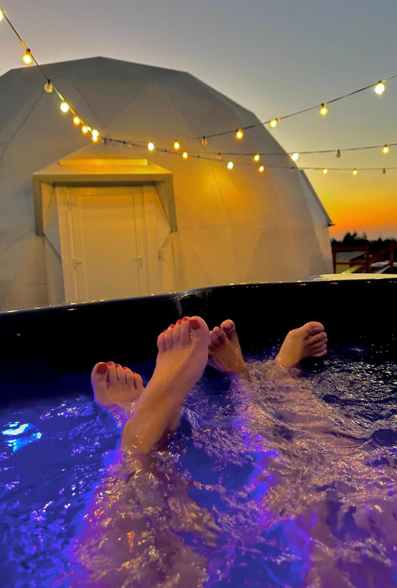 The Dome Breaza Villa Bagian luar foto
